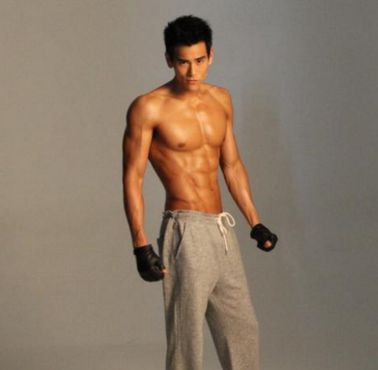 泰国选秀健身男_泰国男明星都健身_泰国健身博主