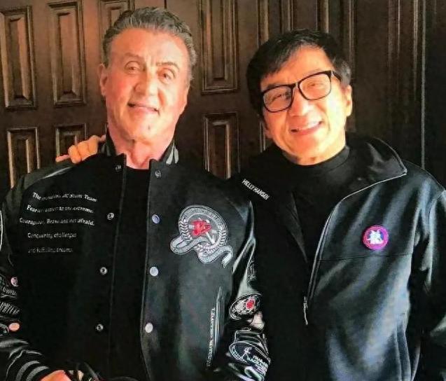 男明星健身保持年轻_健身男星_常年健身的男明星