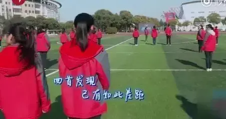 黄磊马拉松_吴磊马拉松_马拉松什么叫马拉松