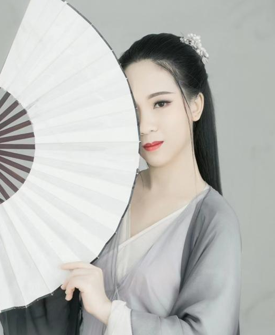 高中运动会项目有哪些_高中kpop运动会_高中运动会入场词