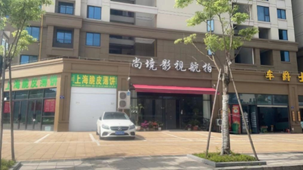 横店明星在健身房_横店健身姐_横店健身房哪个好