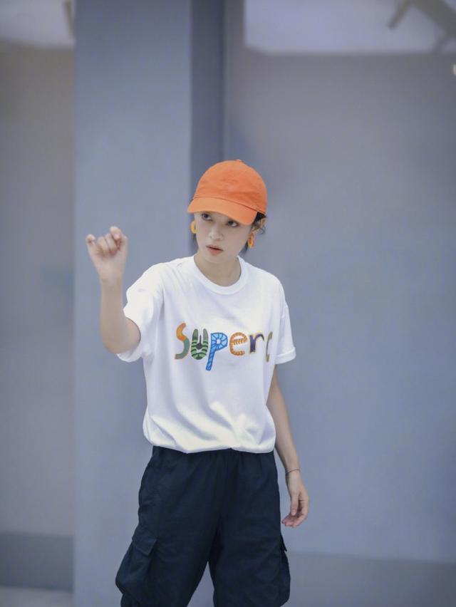 孙俪健身视频慢放_孙俪的健身视频_孙俪健身房运动