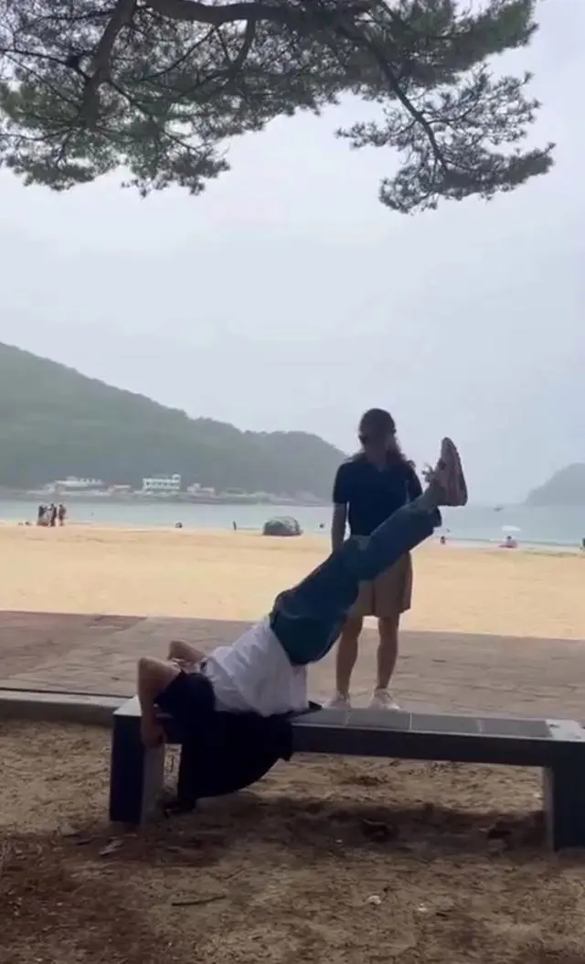 老男人开始健身_老男人在健身房运动_老房健身运动男人能做吗